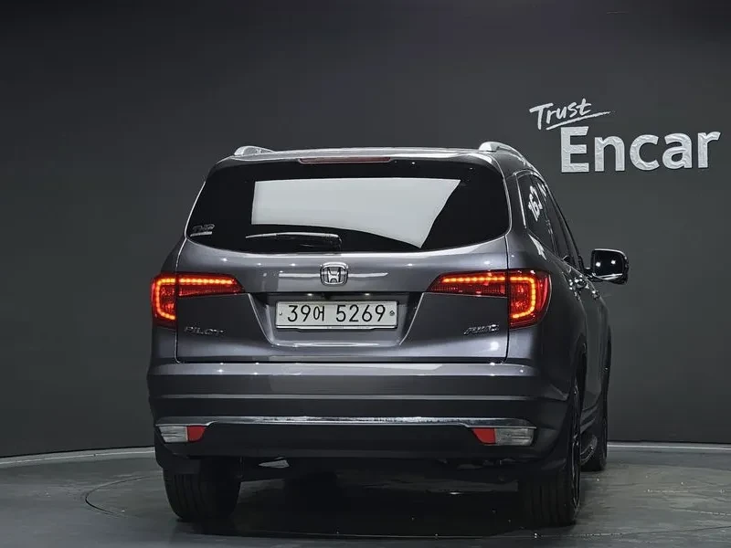Honda Pilot 3.5 AWD 7места, снимка 4 - Автомобили и джипове - 55796267