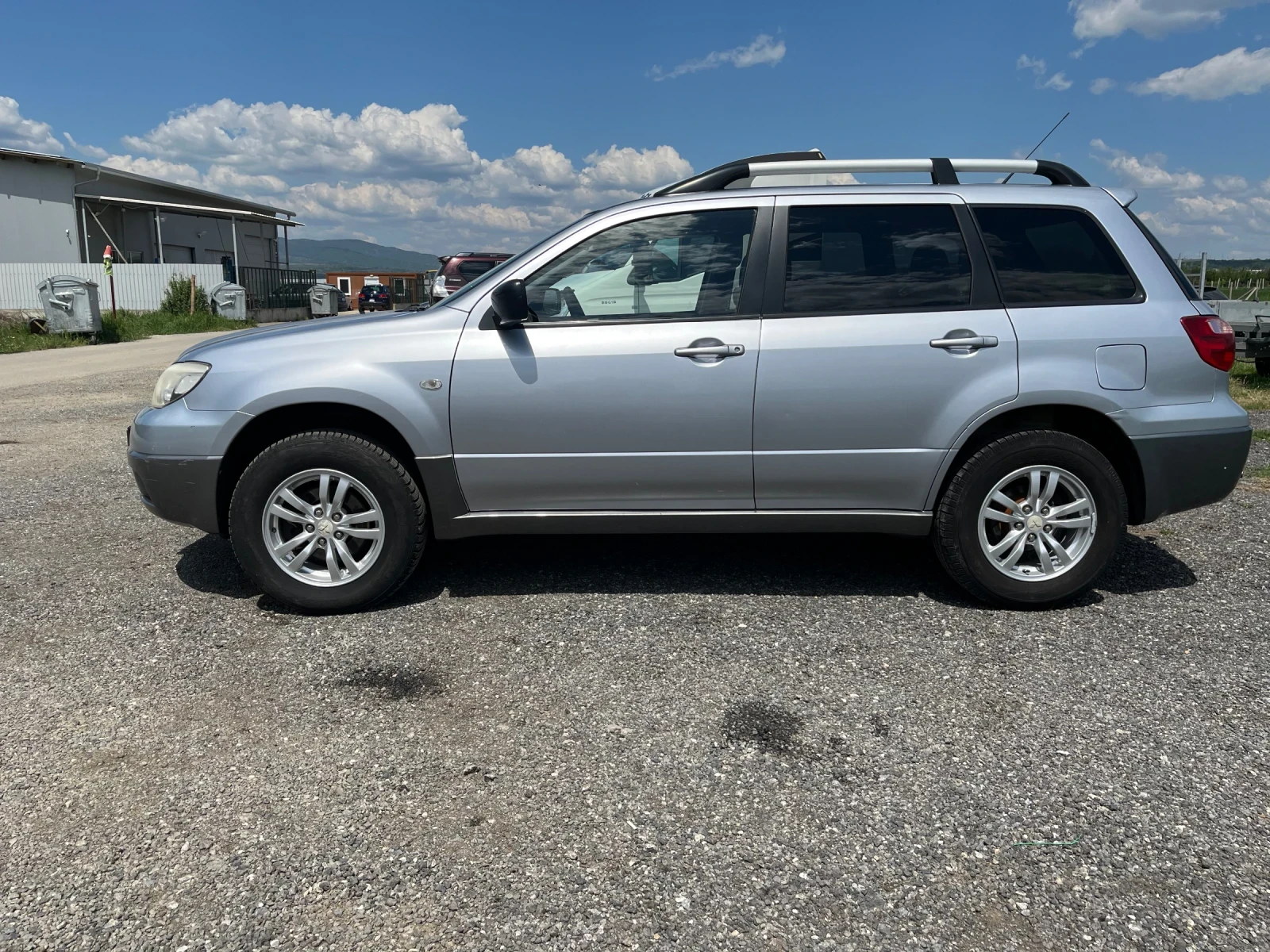 Mitsubishi Outlander 2000  136коня   - изображение 2