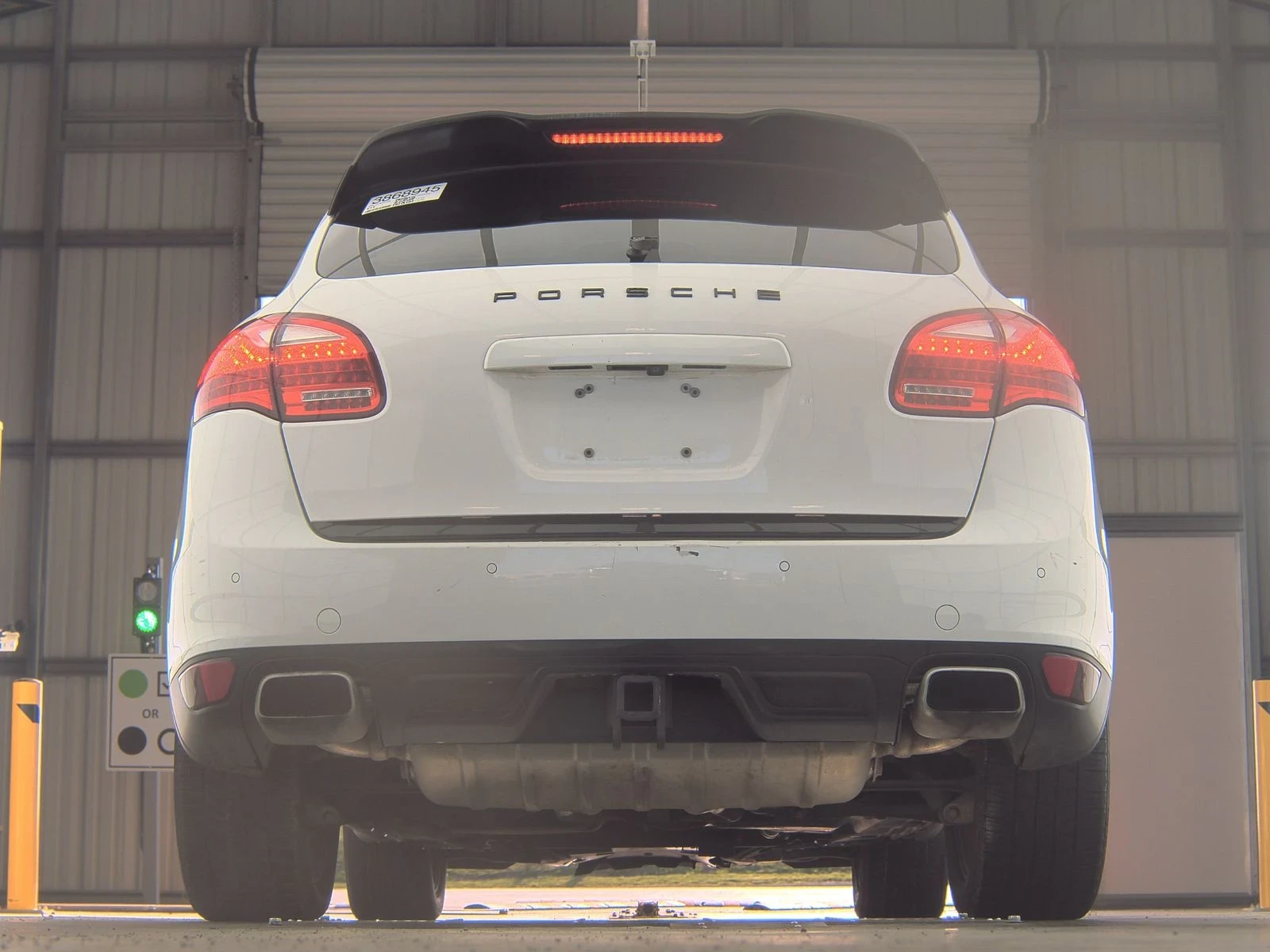 Porsche Cayenne  - изображение 8