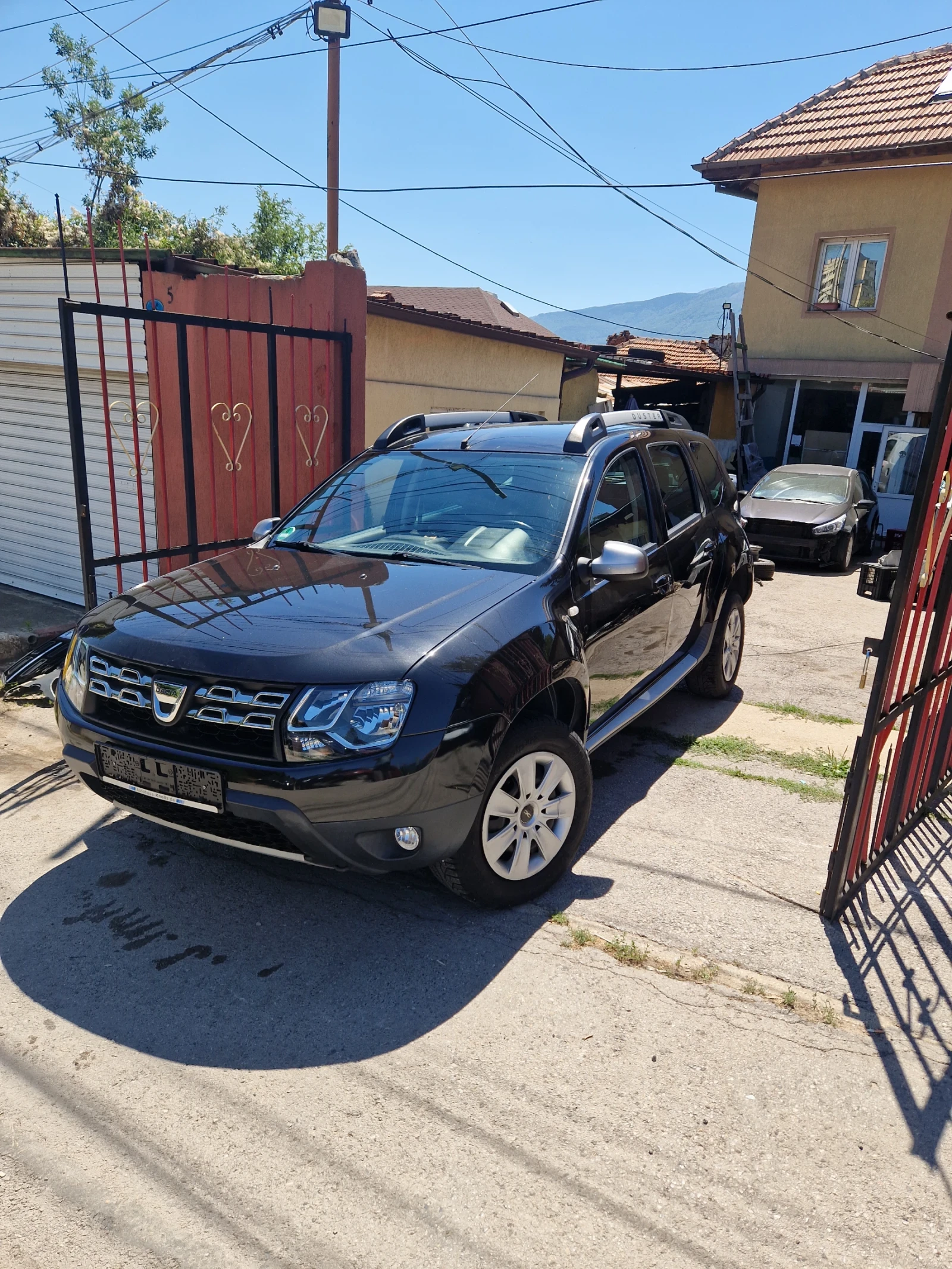 Dacia Duster 1.6 бензин  газ  - изображение 3