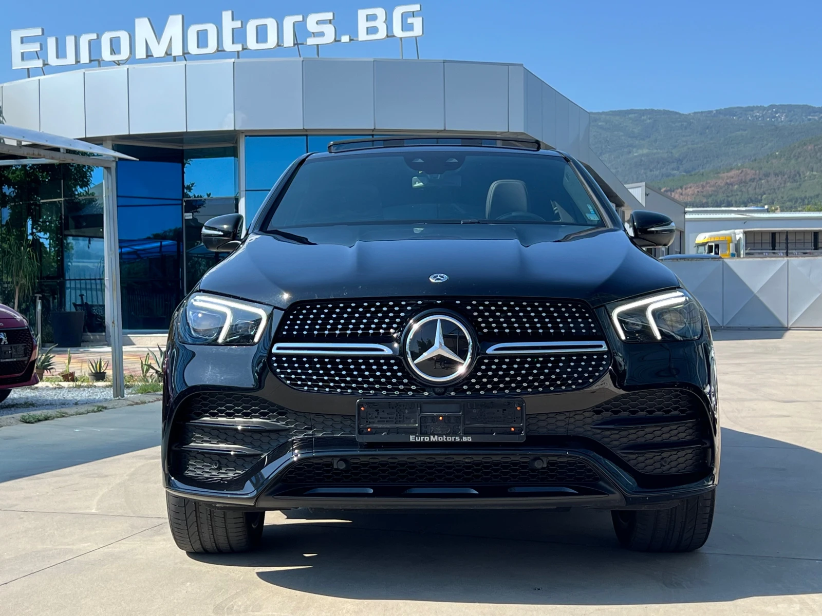 Mercedes-Benz GLE 350 d, AMG LINE, 64000км, BURM, HEAD-UP, PANO, KEY, DI - изображение 2