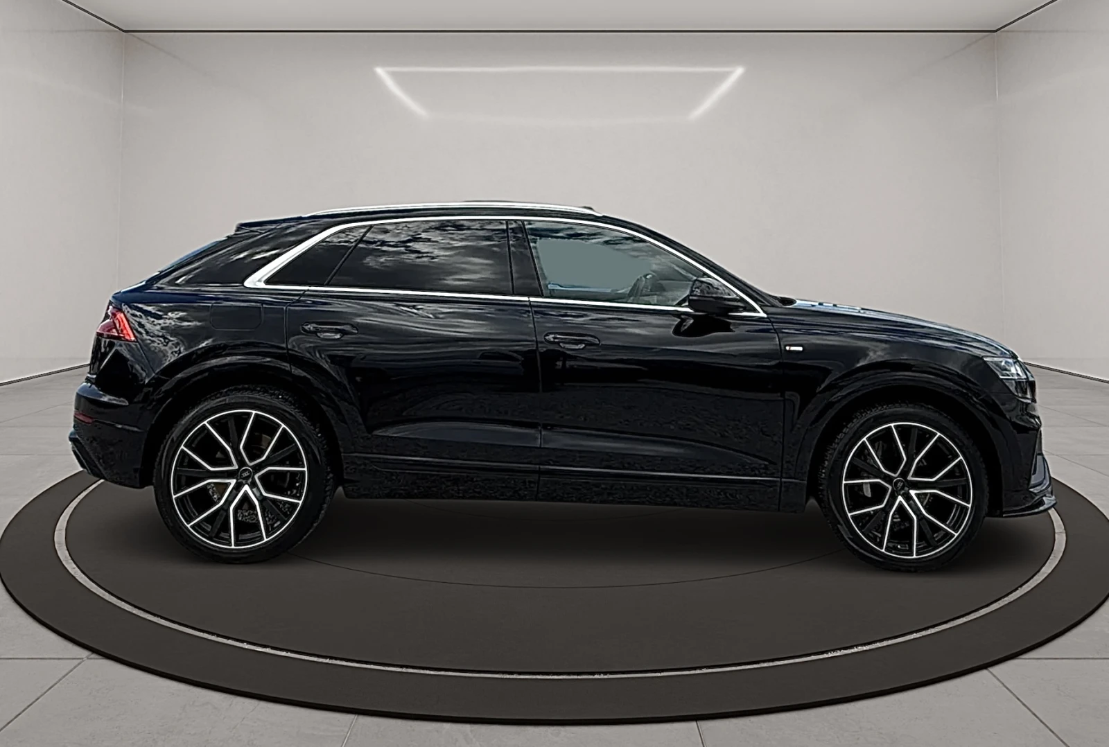 Audi Q8  - изображение 8