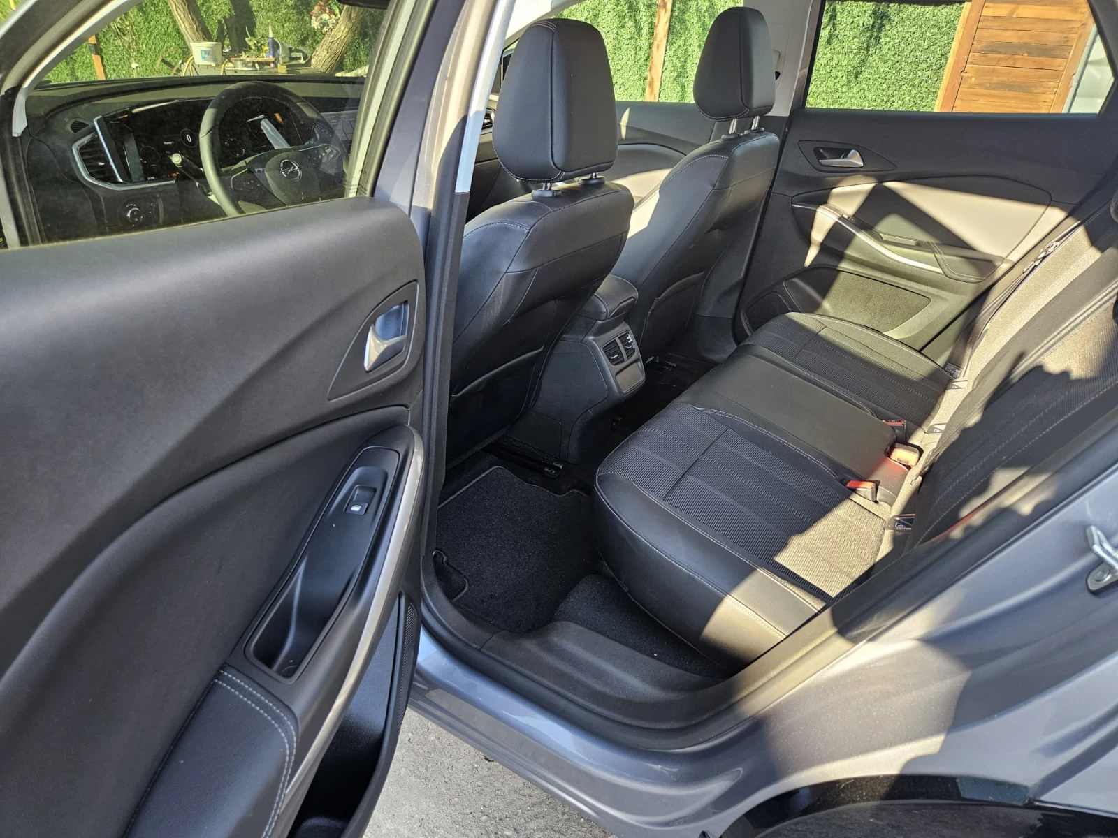 Opel Grandland X 1.2 GS LINE  | Mobile.bg   9