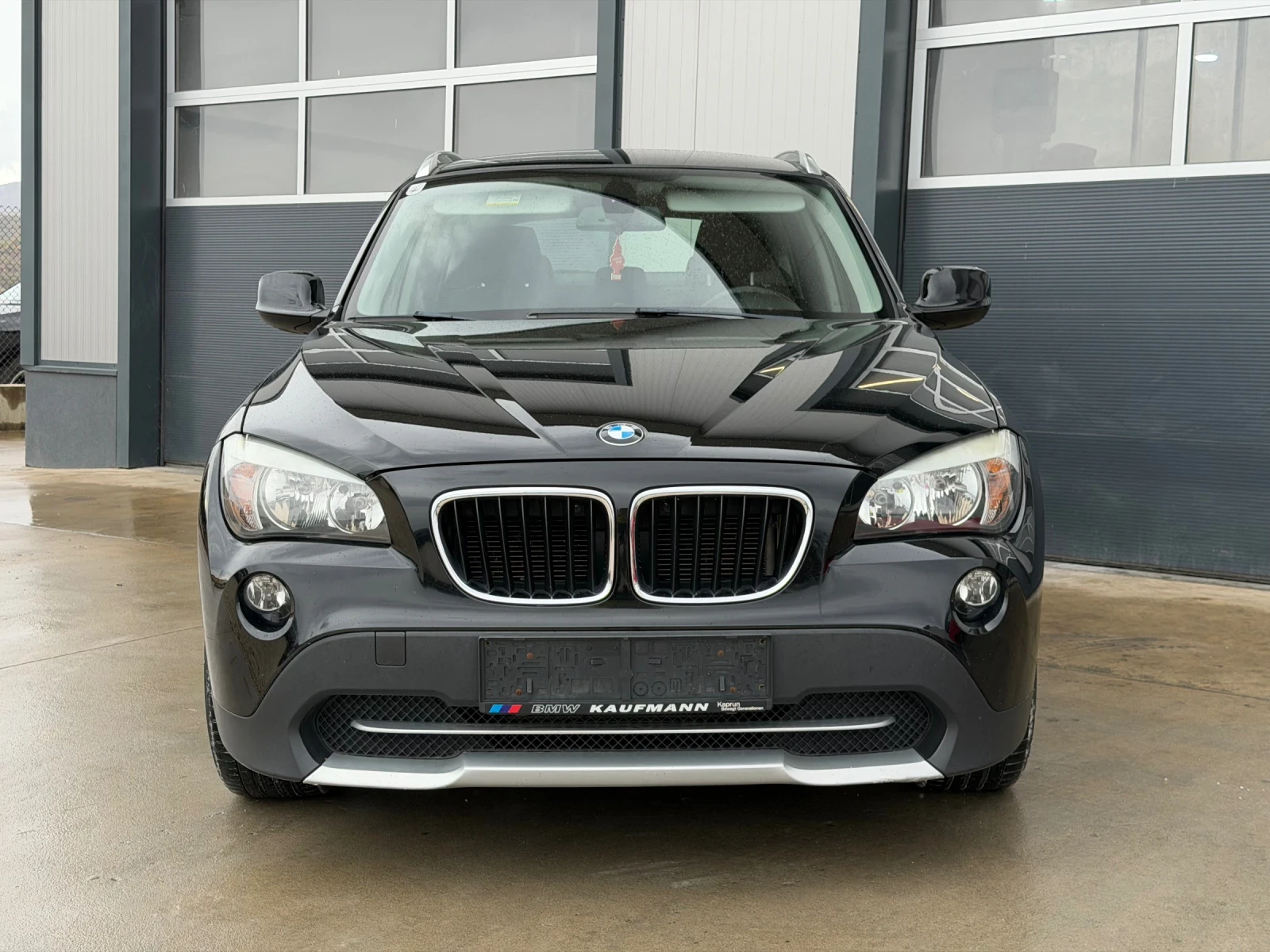 BMW X1 2.0/143кс Сервизни документи - изображение 2