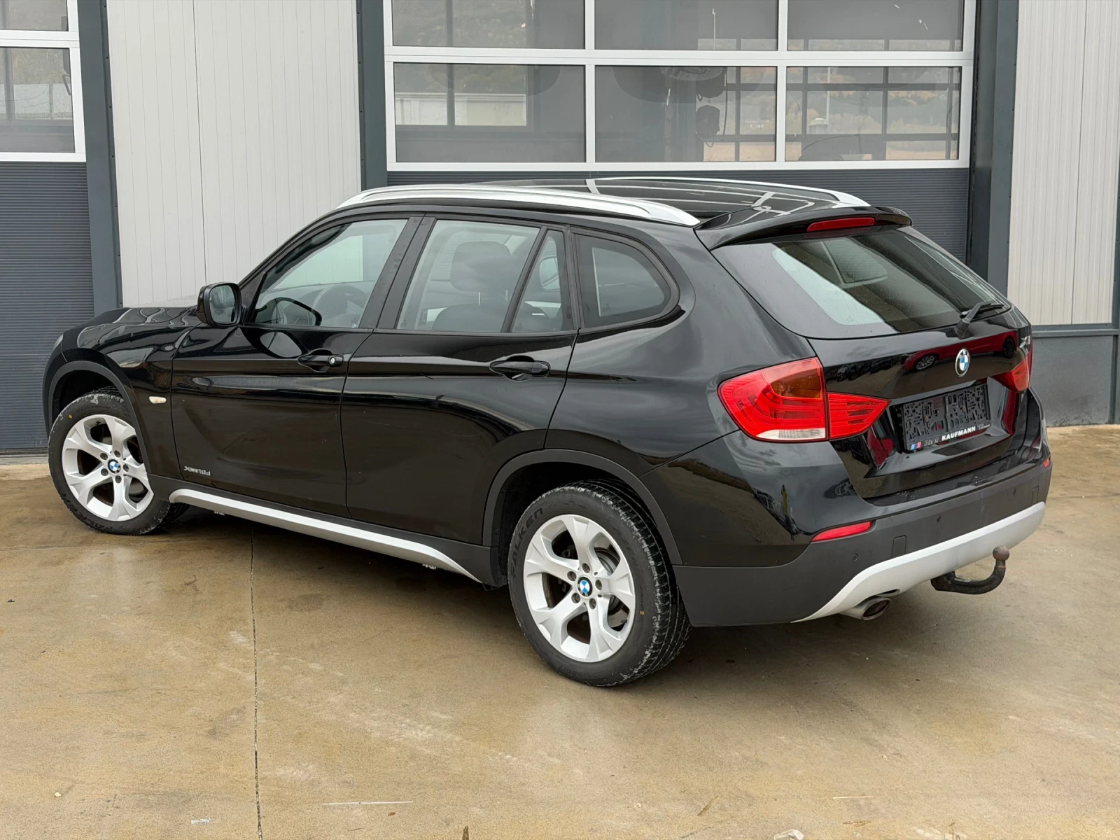 BMW X1 2.0/143кс Сервизни документи - изображение 4