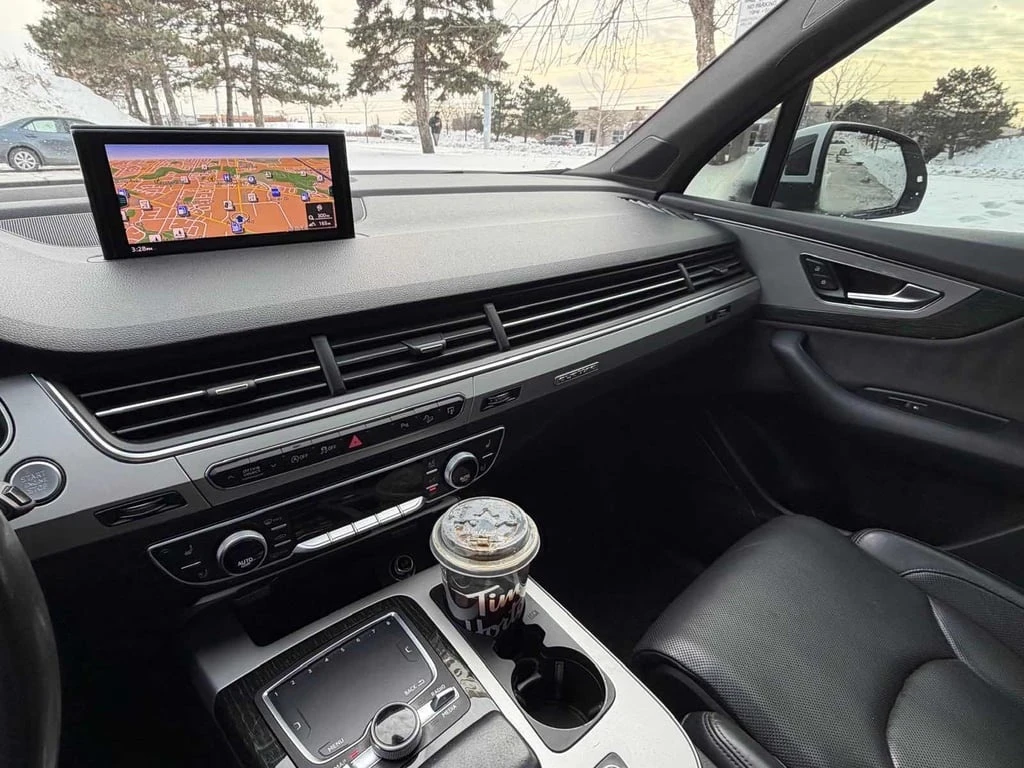 Audi Q7  3.0T Technik /360/DIS/PANO/NAVI/HEAD UP | Mobile.bg � ����������� 7