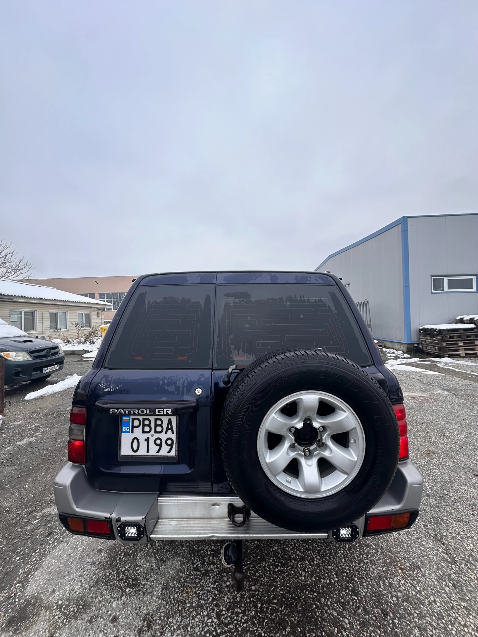 Nissan Patrol Y60, снимка 4 - Автомобили и джипове - 53814633