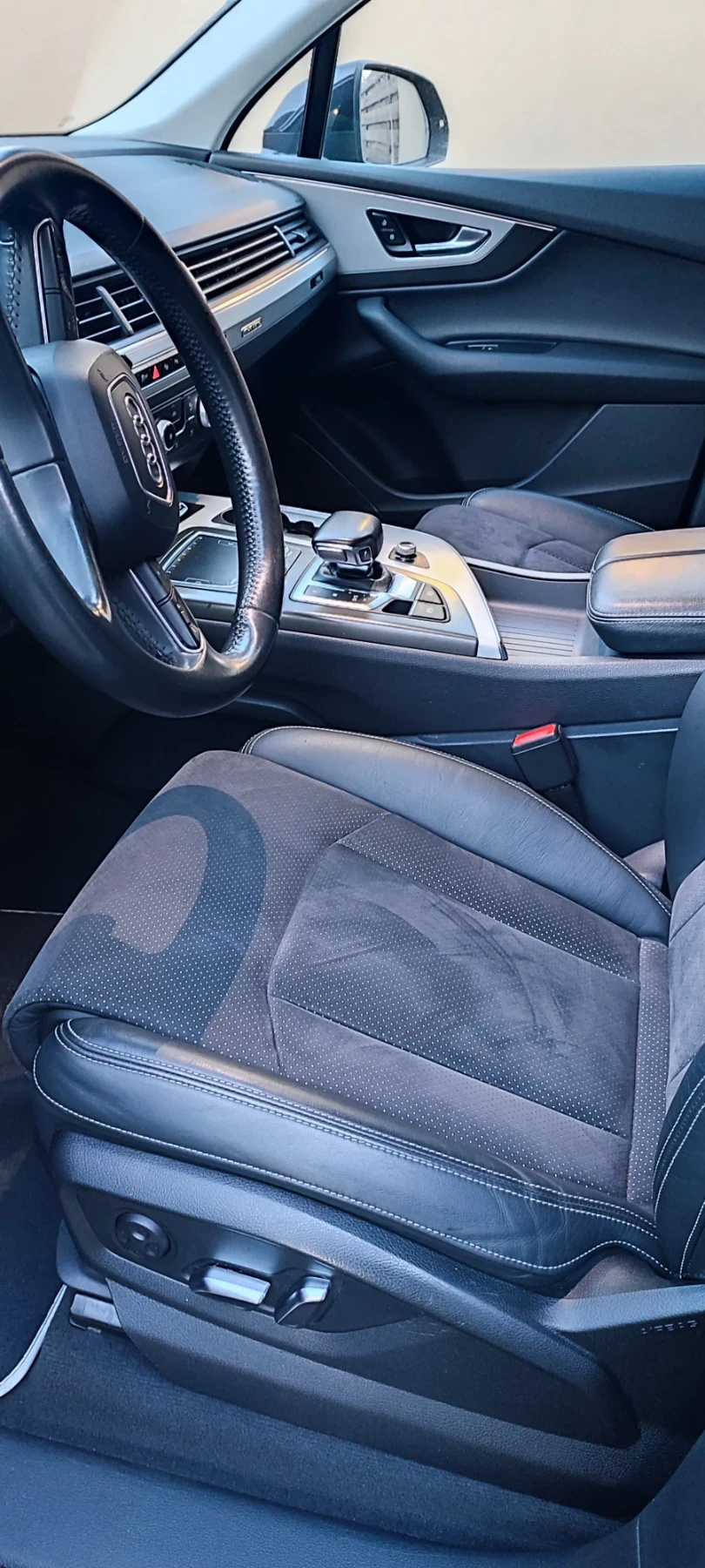 Audi Q7, снимка 6 - Автомобили и джипове - 53819156