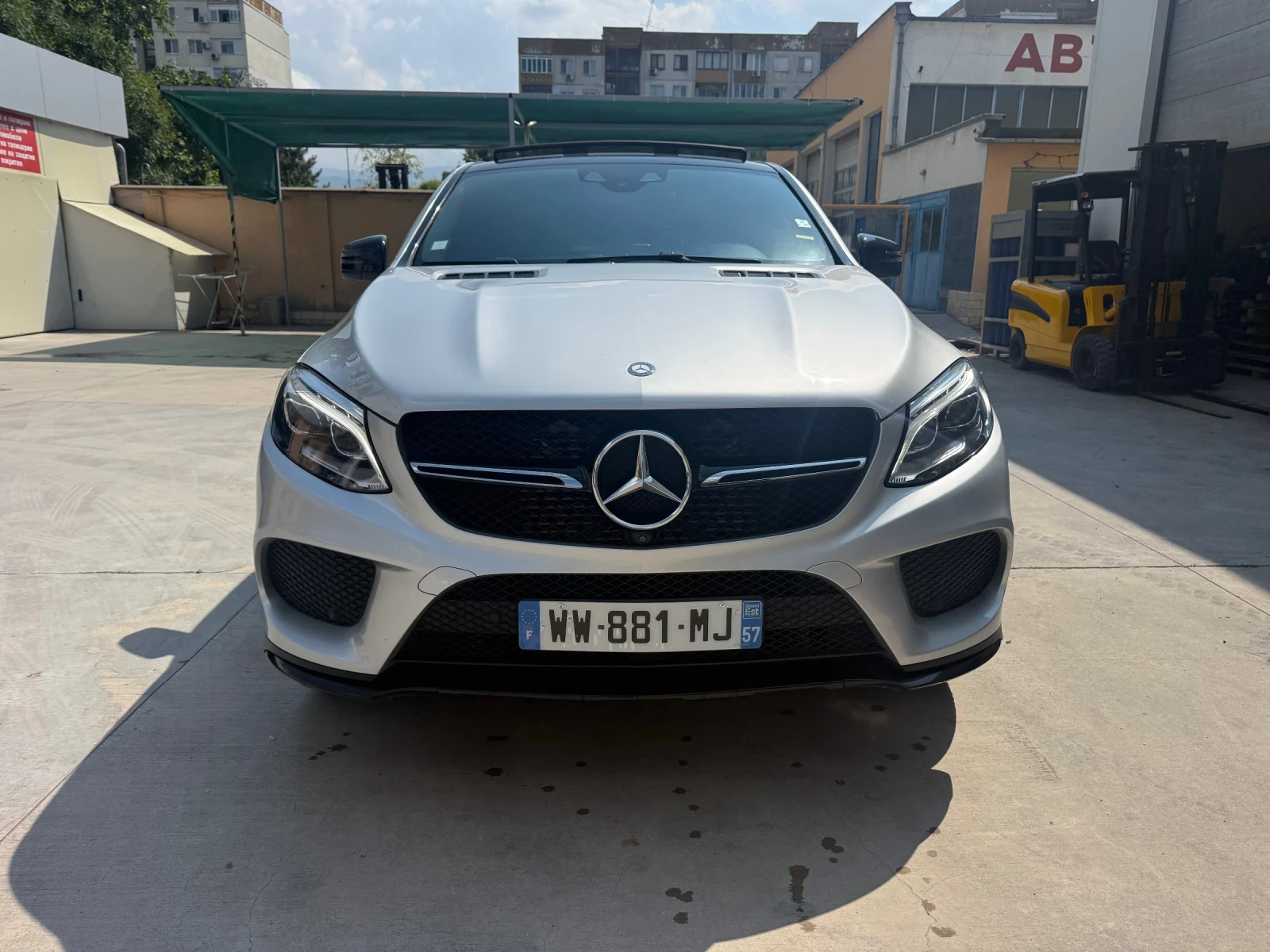 Mercedes-Benz GLE Coupe AMG/Harman Kardon/Панорама/360 камера, снимка 2 - Автомобили и джипове - 54488773
