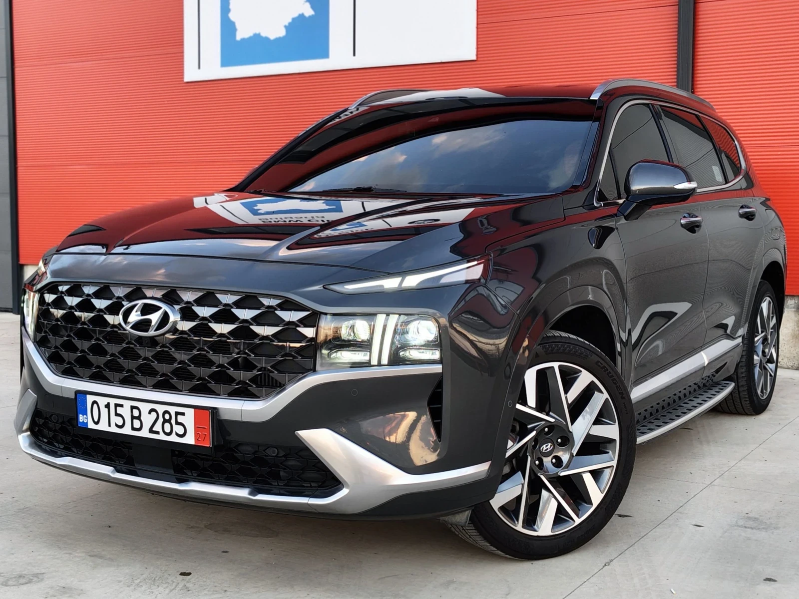 Hyundai Santa fe 2.2CRDi/FACELIFT//CALLIGRAPHY//4WD/8 СК/DISTRONIC/, снимка 2 - Автомобили и джипове - 54161308