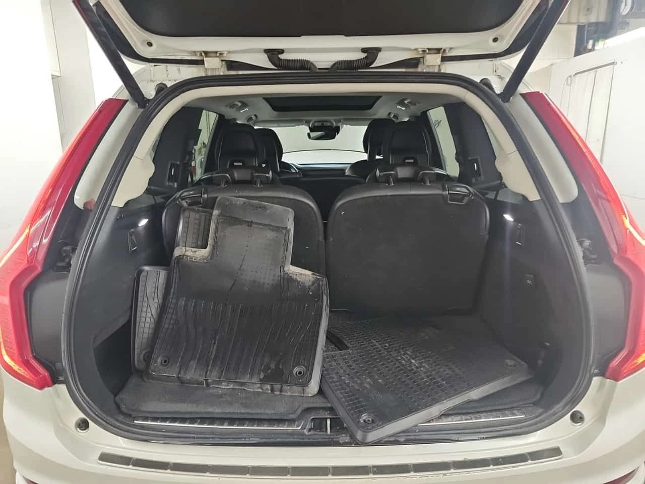 Volvo Xc90 * MOMENTUM * CARFAX * ЦЕНА ДО БГ, снимка 14 - Автомобили и джипове - 54218317