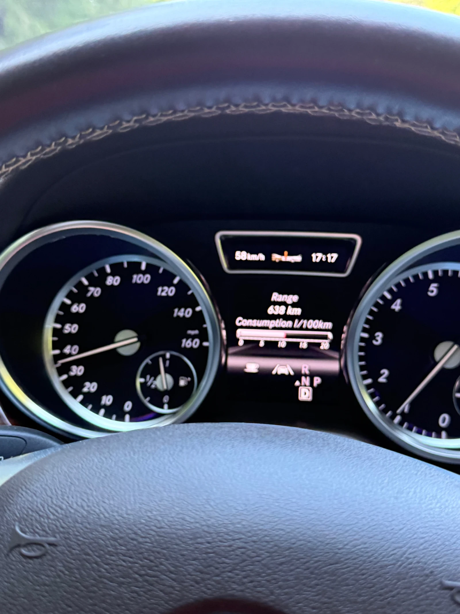 Mercedes-Benz GL 450 Бензин, снимка 4 - Автомобили и джипове - 55494099
