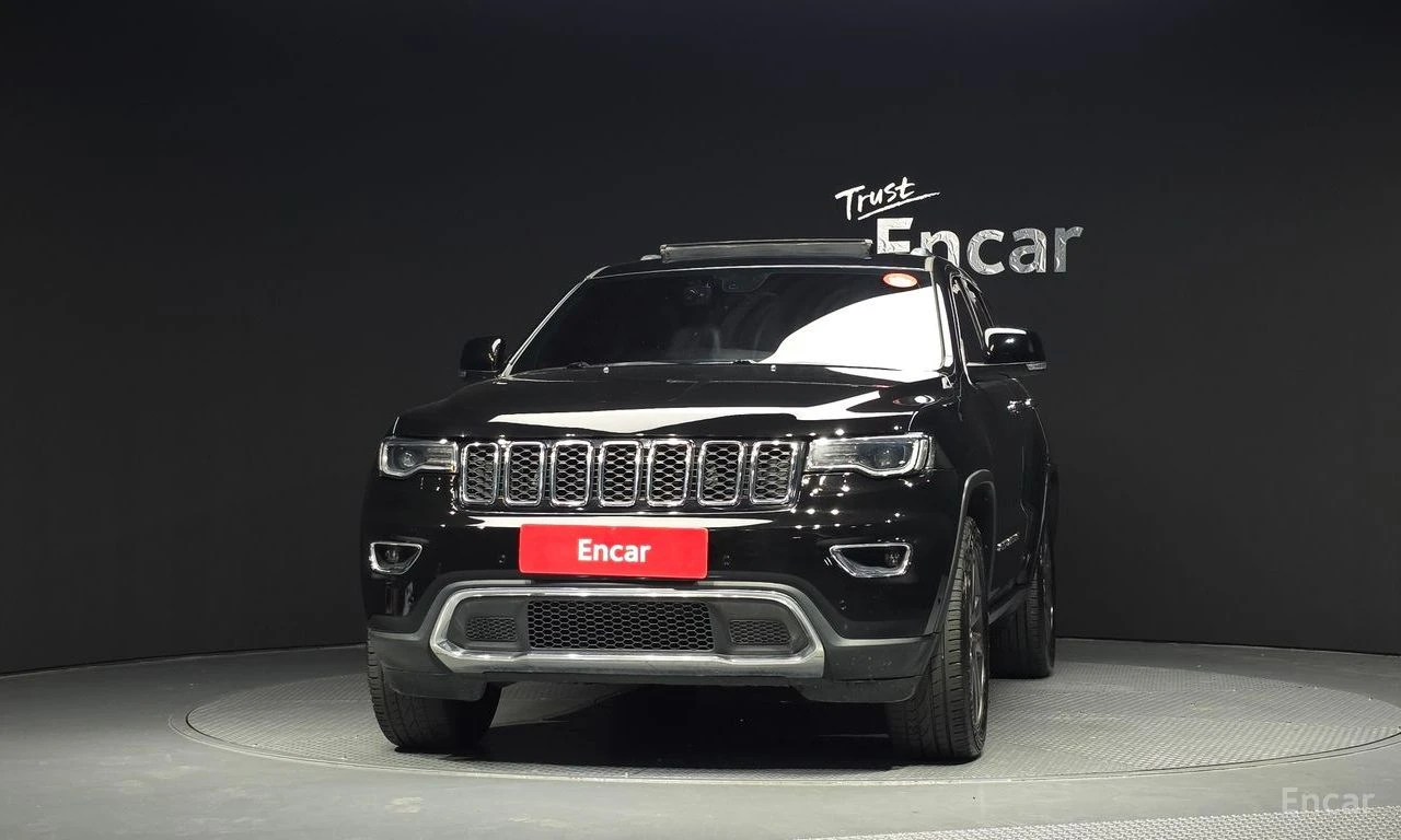 Jeep Grand cherokee 3.6* V6* 8ZF* ПОДГРЕВ* ОБДУХВАНЕ* МЪРТВА* ТОЧКА* К, снимка 3 - Автомобили и джипове - 55517793