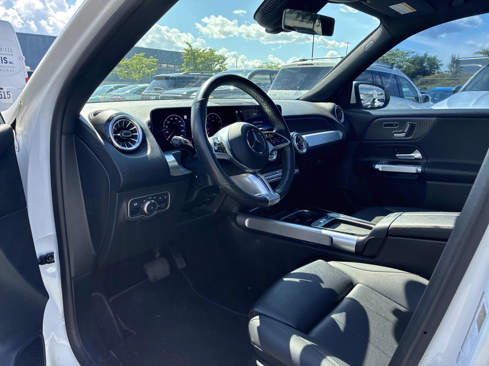 Mercedes-Benz GLB 250, снимка 5 - Автомобили и джипове - 55721407