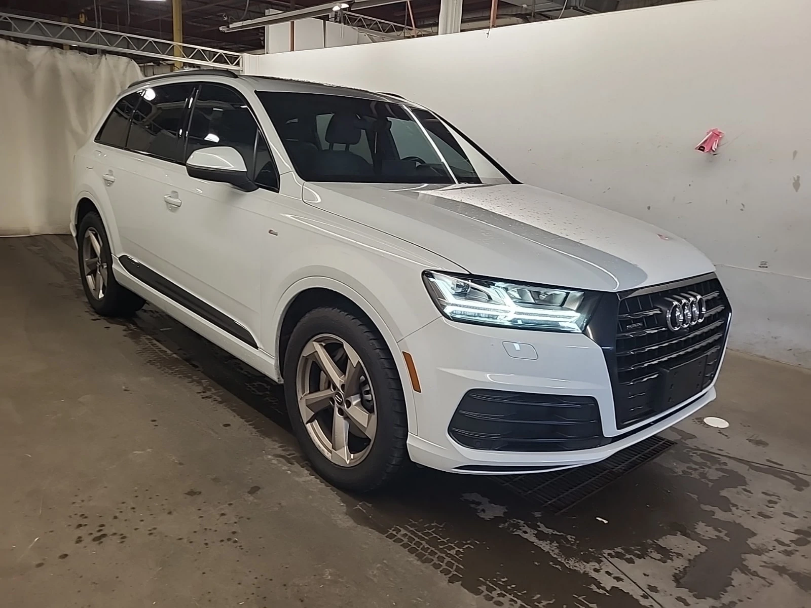 Audi Q7 * PROGRESSIV * CARFAX * ЦЕНА ДО БГ, снимка 2 - Автомобили и джипове - 56074791