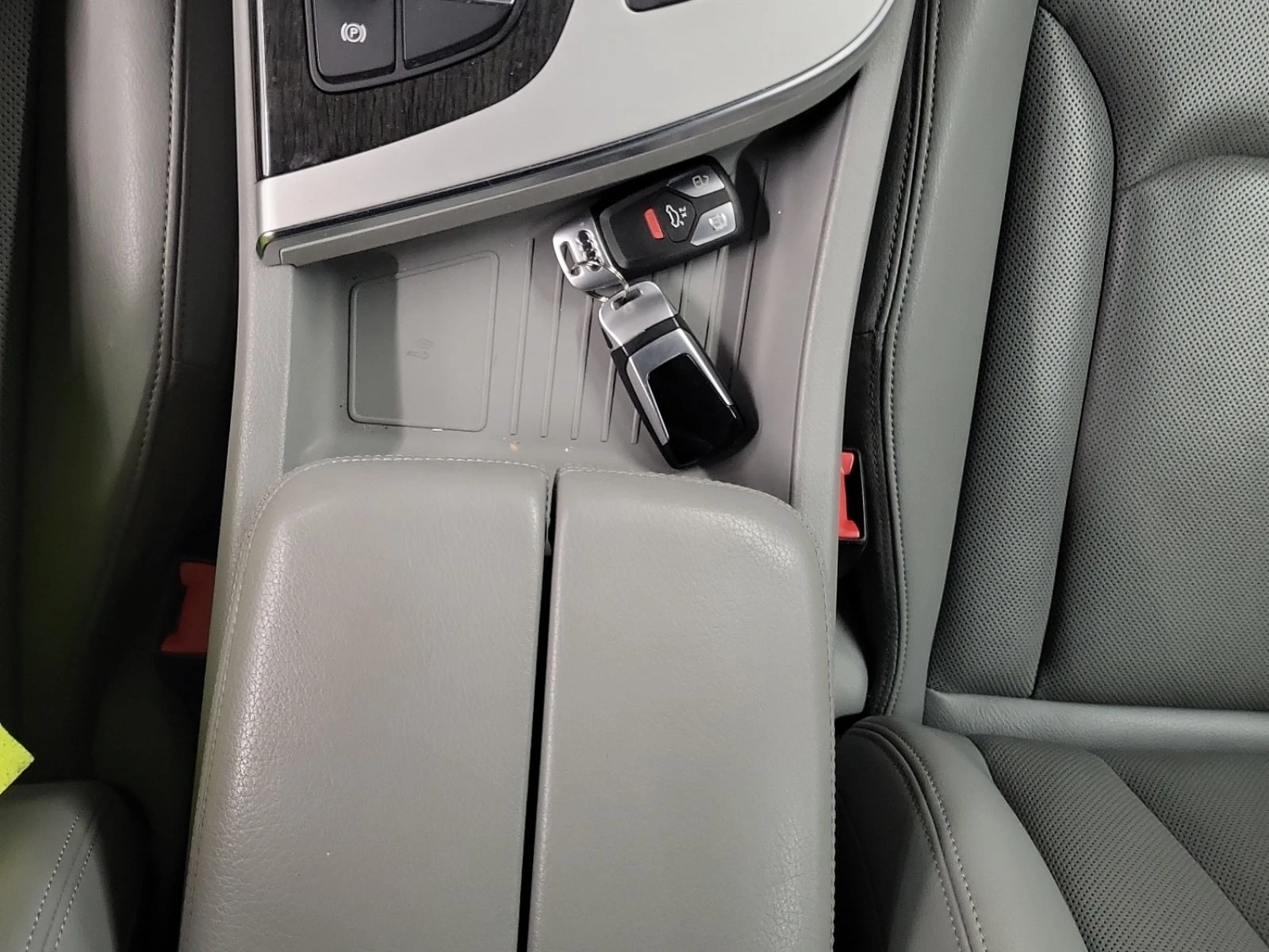 Audi Q7 * PROGRESSIV * CARFAX * ЦЕНА ДО БГ, снимка 10 - Автомобили и джипове - 56074791