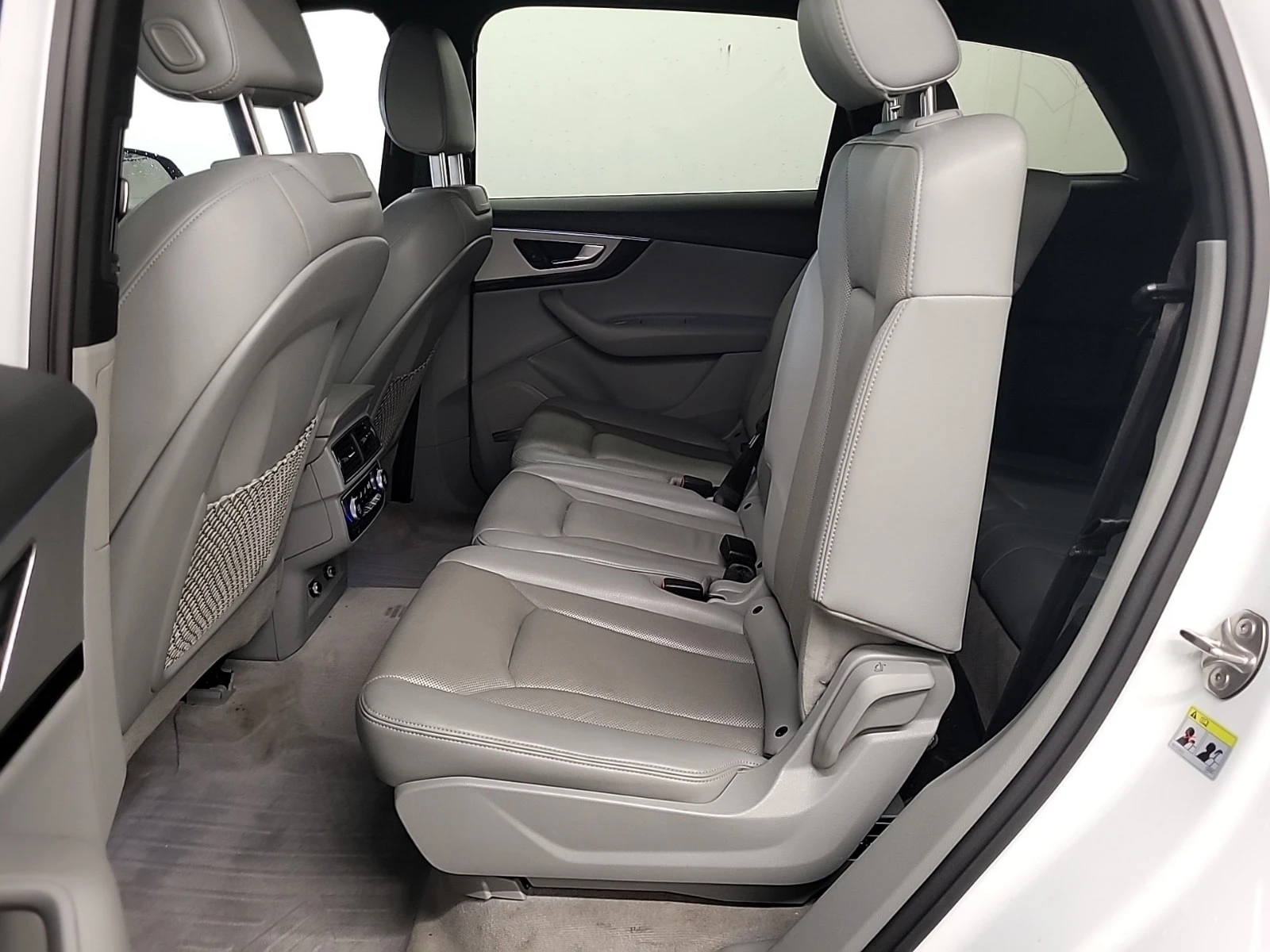 Audi Q7 * PROGRESSIV * CARFAX * ЦЕНА ДО БГ, снимка 11 - Автомобили и джипове - 56074791