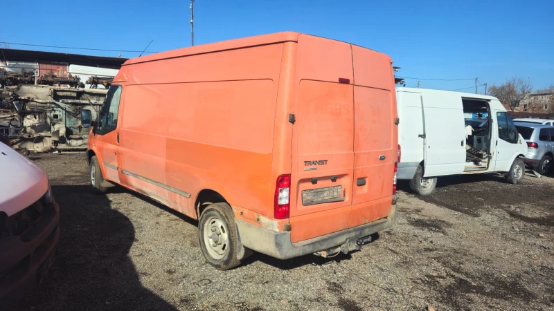 Ford Transit 2.4tdci/на части , снимка 4 - Бусове и автобуси - 48036782