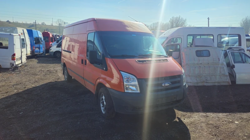 Ford Transit 2.4tdci/на части , снимка 2 - Бусове и автобуси - 48036782