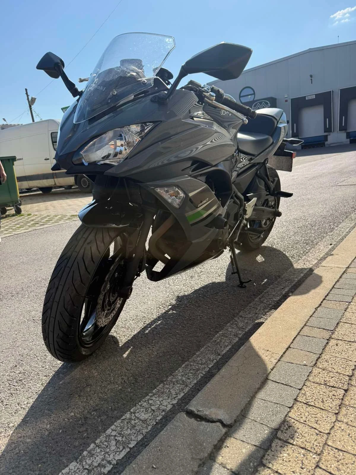 Kawasaki 650