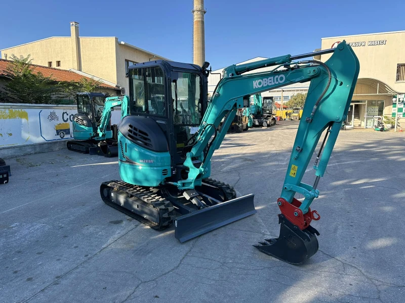 Багер Kobelco SK26SR-7, снимка 3 - Индустриална техника - 47618192