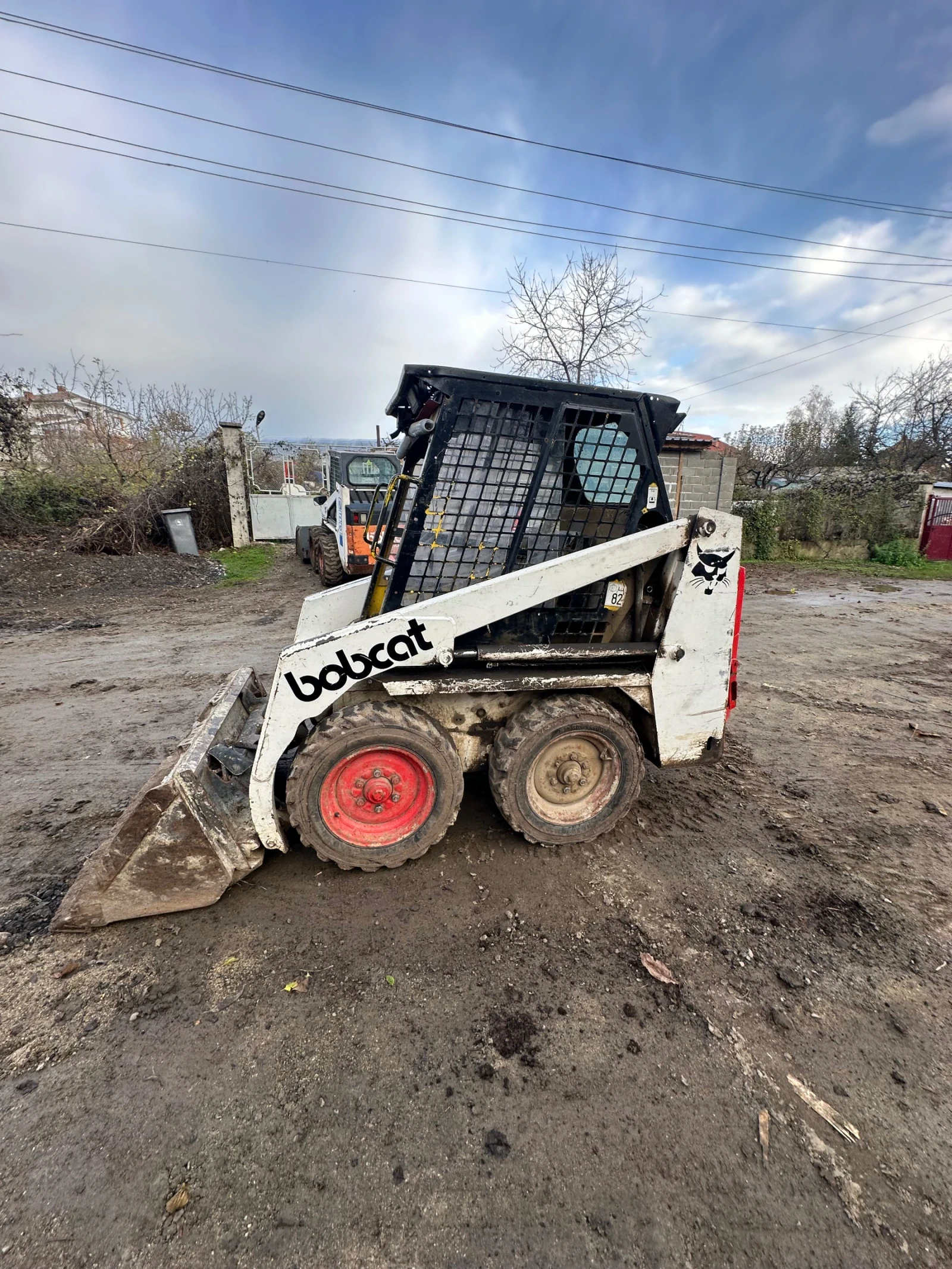 Мини челни товарачи Bobcat