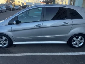 Mercedes-Benz B 200 CDI, снимка 2