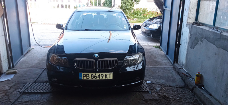 BMW 320, снимка 7 - Автомобили и джипове - 46279872