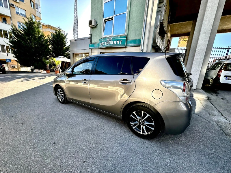 Toyota Verso 1.6d FACE 180 000 км НАВИ / ПОДГРЕВ / КАМЕРА, снимка 8 - Автомобили и джипове - 47349552