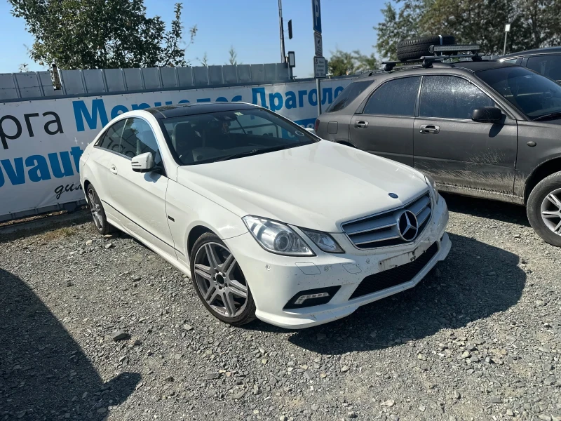 Mercedes-Benz E 350 На части !, снимка 2 - Автомобили и джипове - 47442749