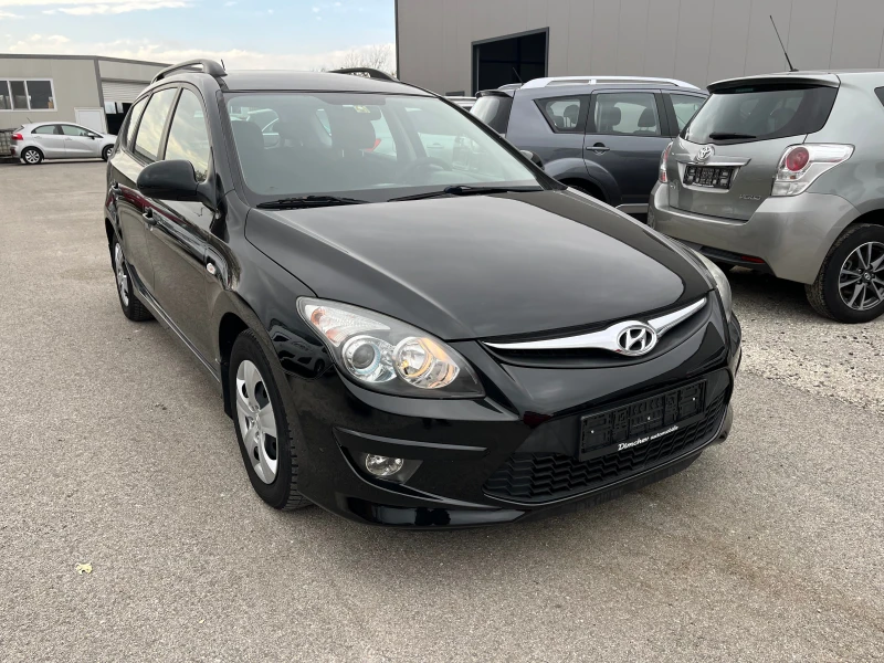 Hyundai I30 1.4 109k.c, снимка 2 - Автомобили и джипове - 47958573