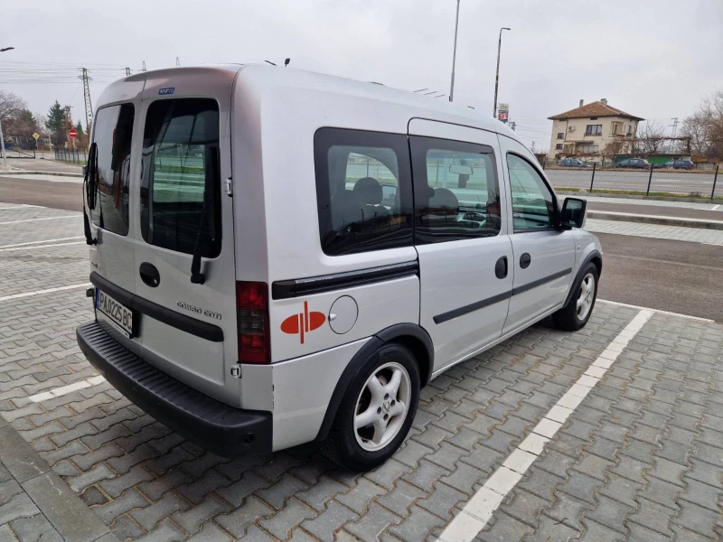 Opel Combo 1.6 бензин/ газ, снимка 6 - Автомобили и джипове - 48251863