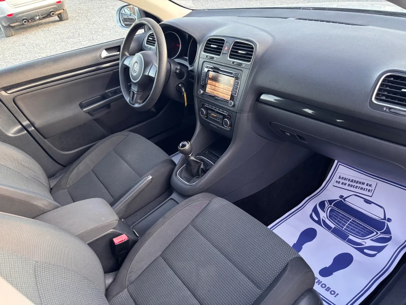 VW Golf 1.6 TDI 105ps, снимка 15 - Автомобили и джипове - 48614177