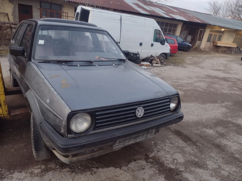 VW Golf, снимка 1 - Автомобили и джипове - 48991627