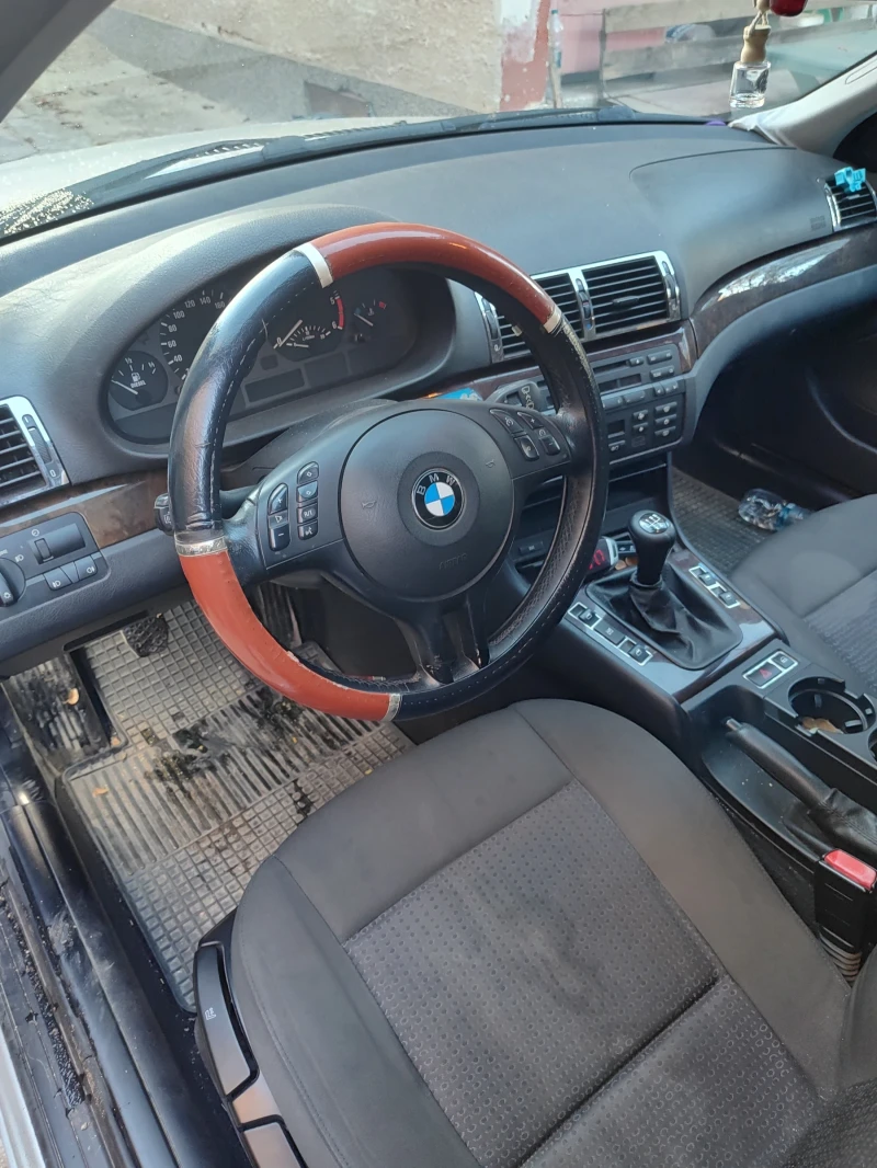 BMW 318, снимка 6 - Автомобили и джипове - 49273997