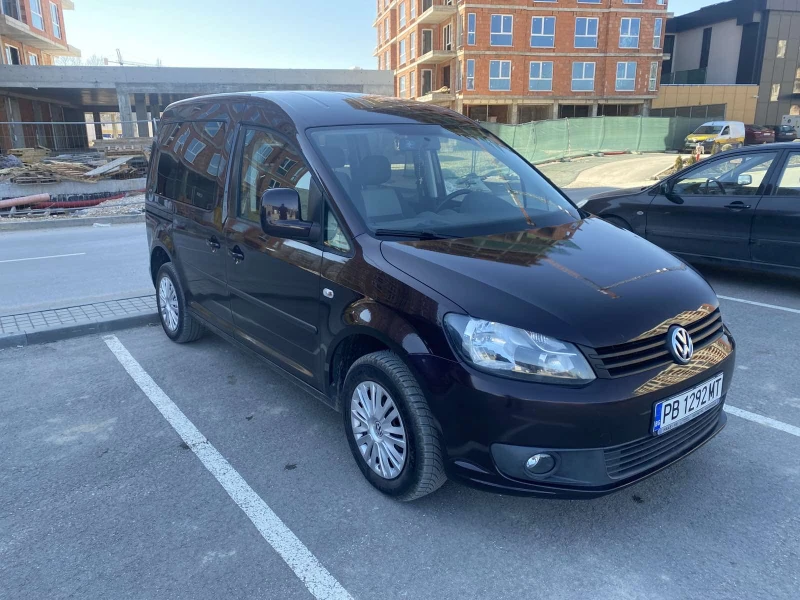 VW Caddy 1.6 TDI, снимка 1 - Автомобили и джипове - 49452635