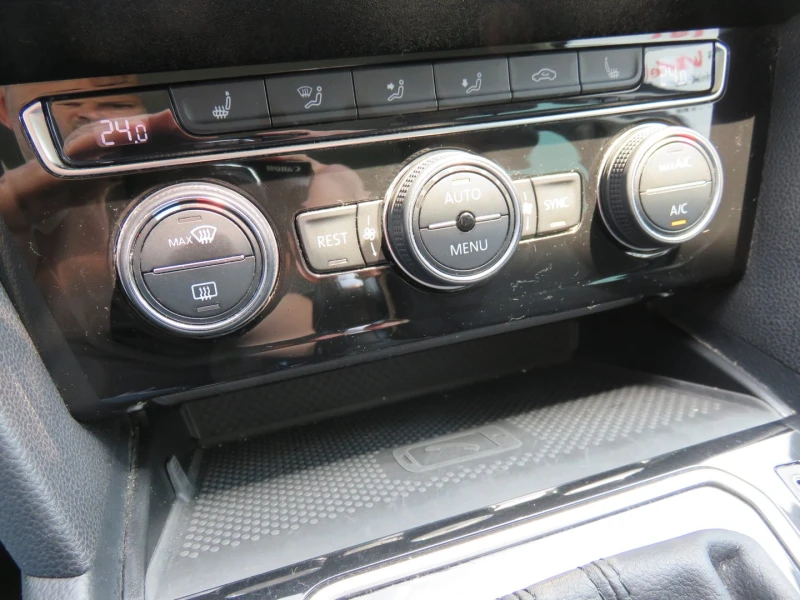 VW Passat VW Passat Var. Business 2.0 TSI OPF DSG, снимка 13 - Автомобили и джипове - 51179716