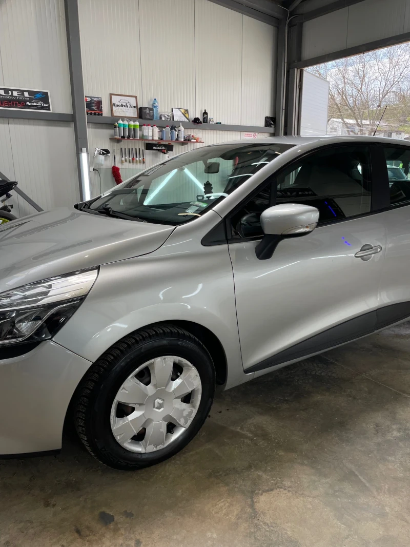 Renault Clio, снимка 3 - Автомобили и джипове - 52264413
