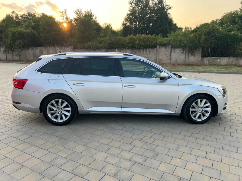 Skoda Superb 4х4 Дигитал / Кожа 2021г Лизинг, снимка 7 - Автомобили и джипове - 52126647