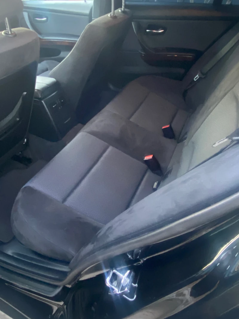 BMW 325 3.0d, 197hp, ръчка, M-paket, спортно окачване, 19 , снимка 5 - Автомобили и джипове - 52227433
