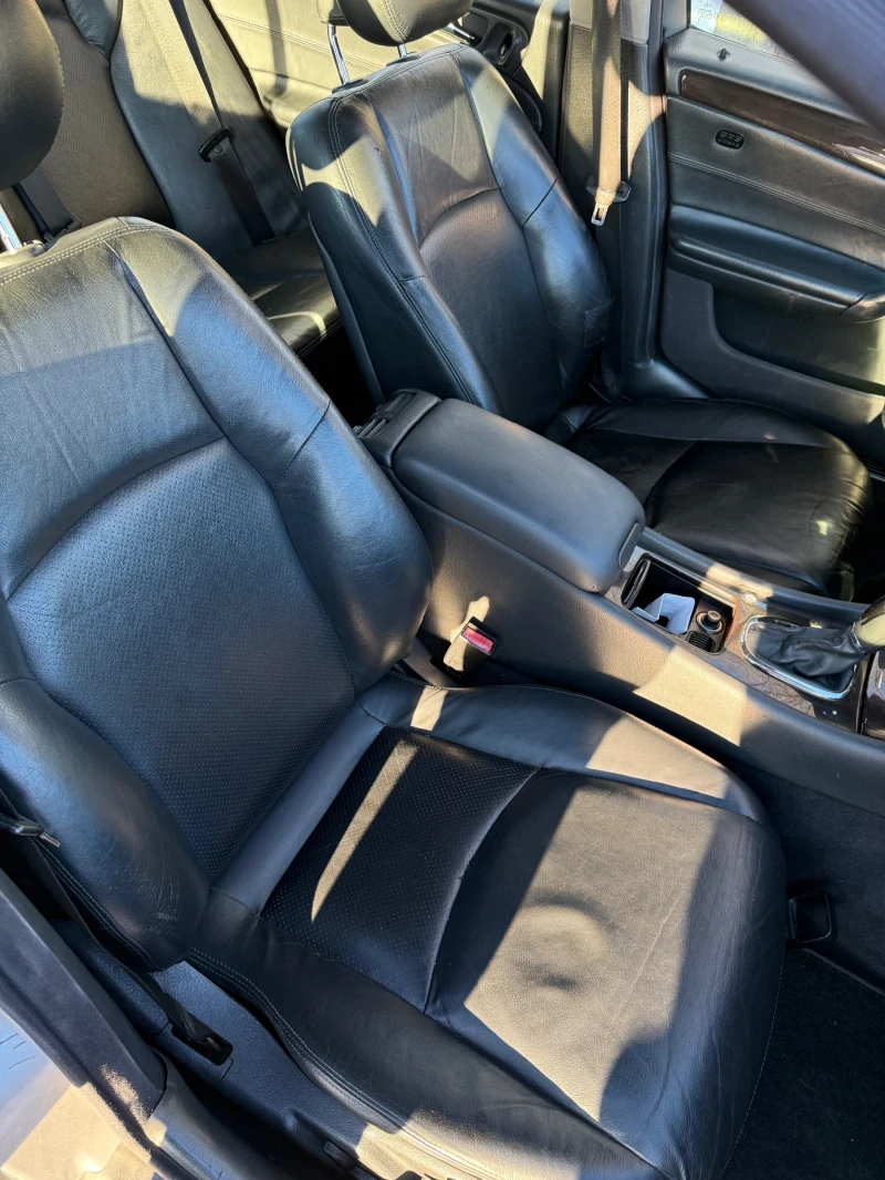 Mercedes-Benz C 270 CDi, снимка 6 - Автомобили и джипове - 53128904