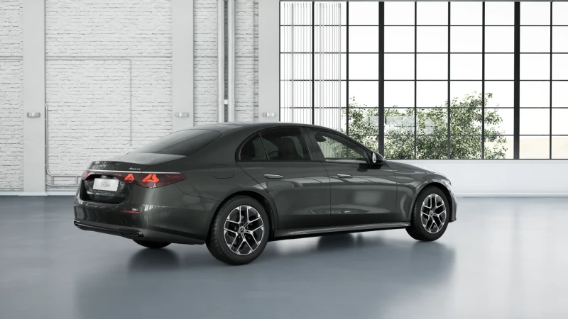 Mercedes-Benz E 220 d 4MATIC, снимка 4 - Автомобили и джипове - 53154355