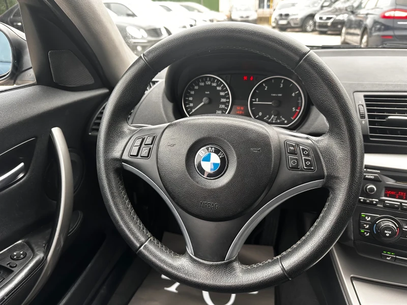BMW 120 ПОДГРЕВ / АВТОМАТИК / 163 , снимка 9 - Автомобили и джипове - 53446204