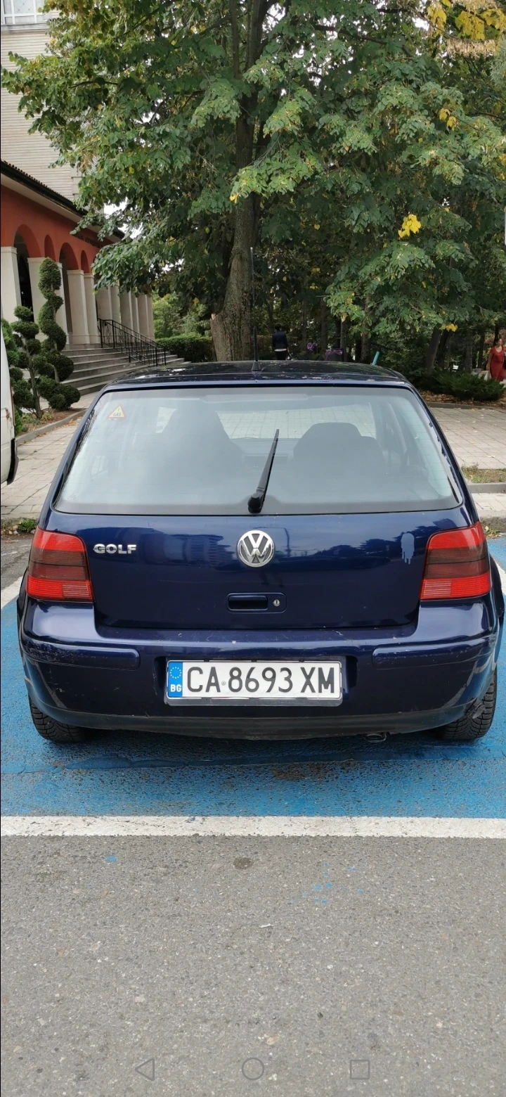 VW Golf 4, снимка 2 - Автомобили и джипове - 47232564