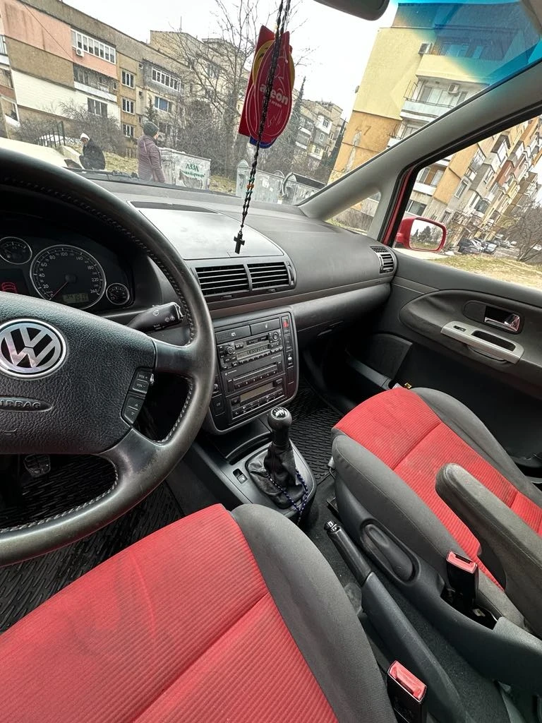 VW Sharan, снимка 8 - Автомобили и джипове - 49318628