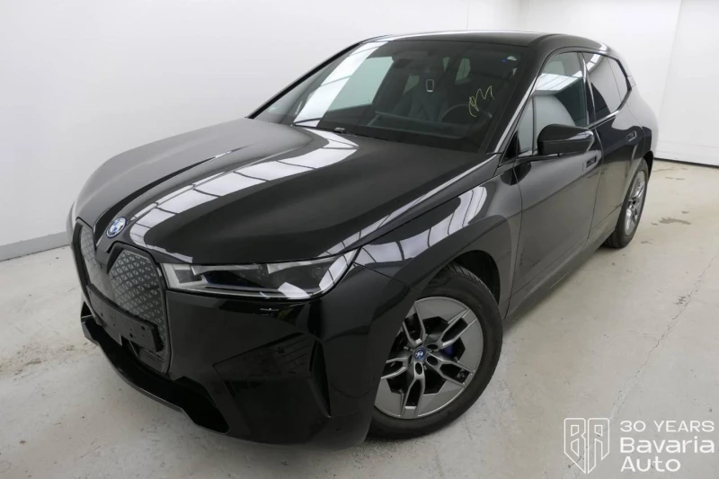 BMW iX 50 xDrive Sport - 141900 лв. / 72552.32 € - 18870975 1