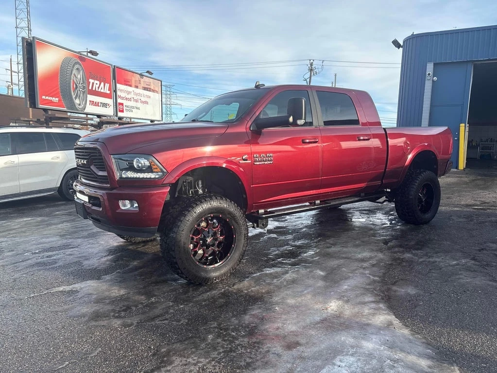 Dodge RAM 3500 * Laramie * CARFAX * БЕЗ ПЪРВОНАЧАЛНА ВНОСКА, снимка 1