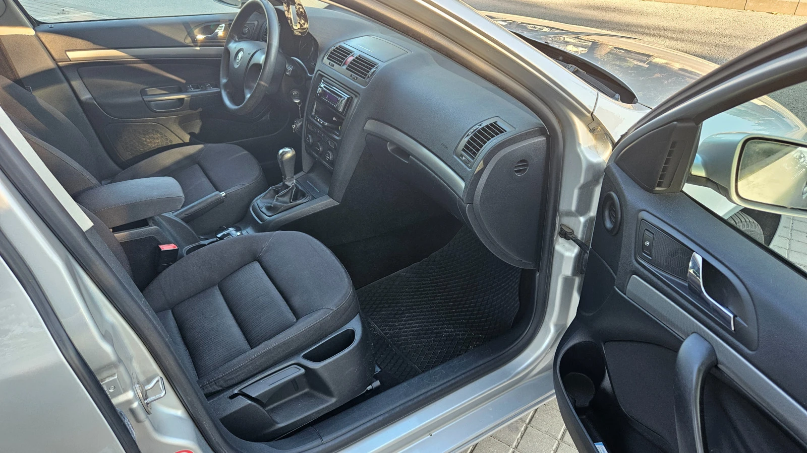 Skoda Octavia 1.9 105�� | Mobile.bg � ����������� 13