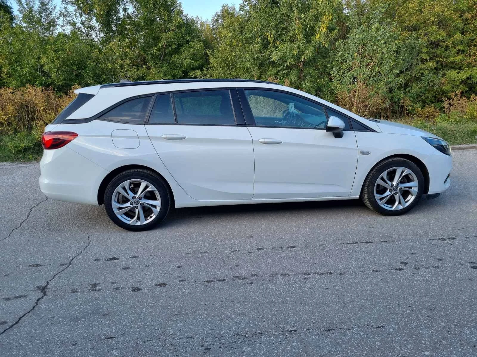 Opel Astra 1.5d-105k.NAVI.Kamera.star/stop - изображение 7