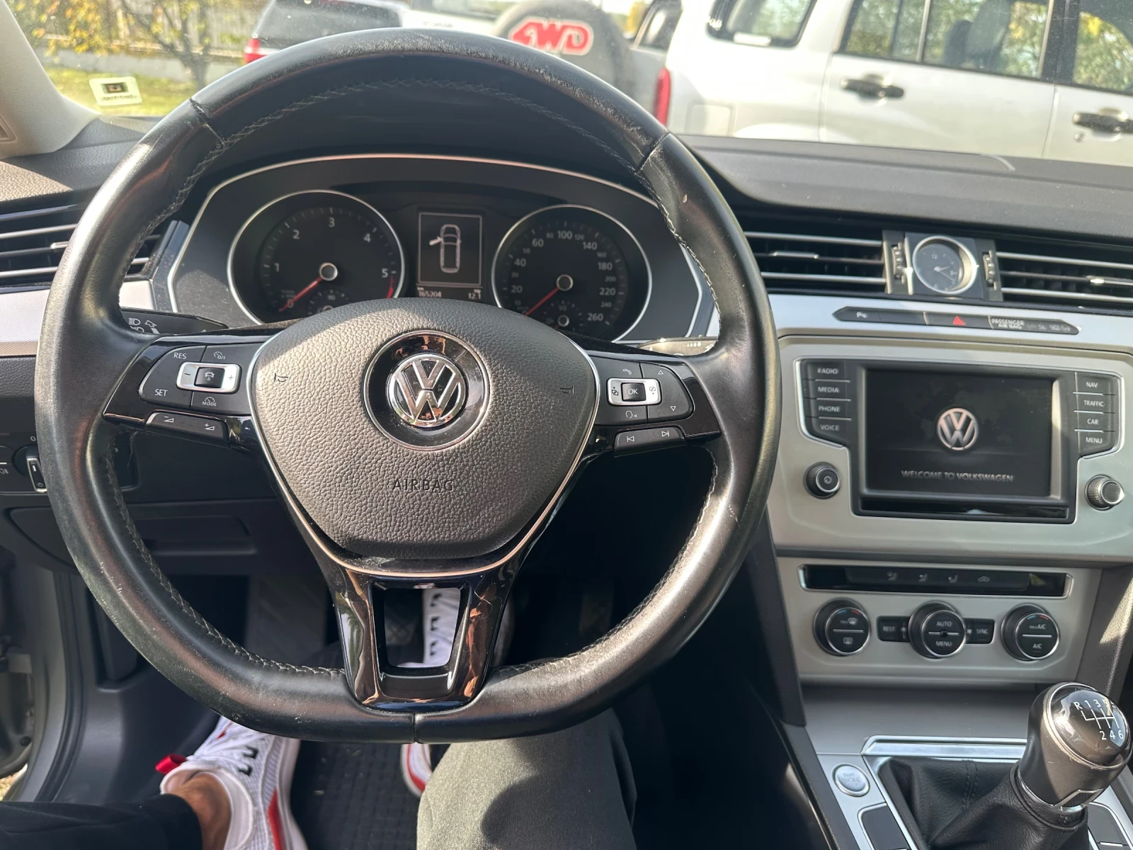 VW Passat  - изображение 6